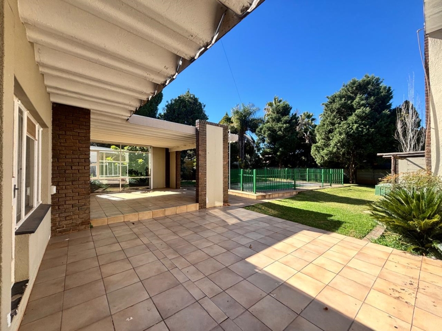 4 Bedroom Property for Sale in Wilkoppies North West